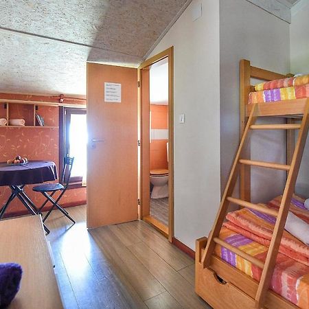 San Art Floating Hostel & Apartments Belgrade Exterior photo